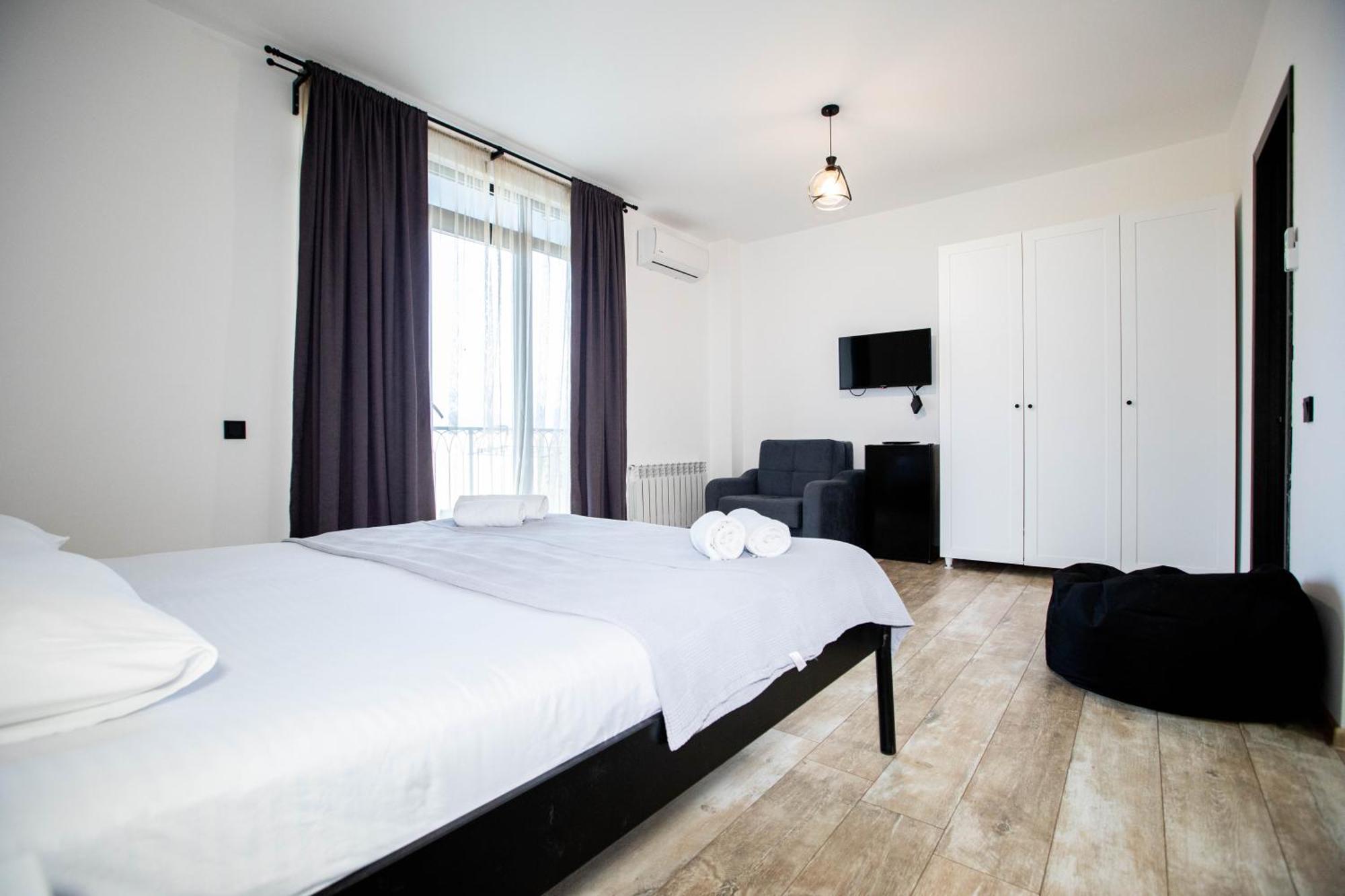 Level Up Hotel & Restaurant Kobuleti Esterno foto