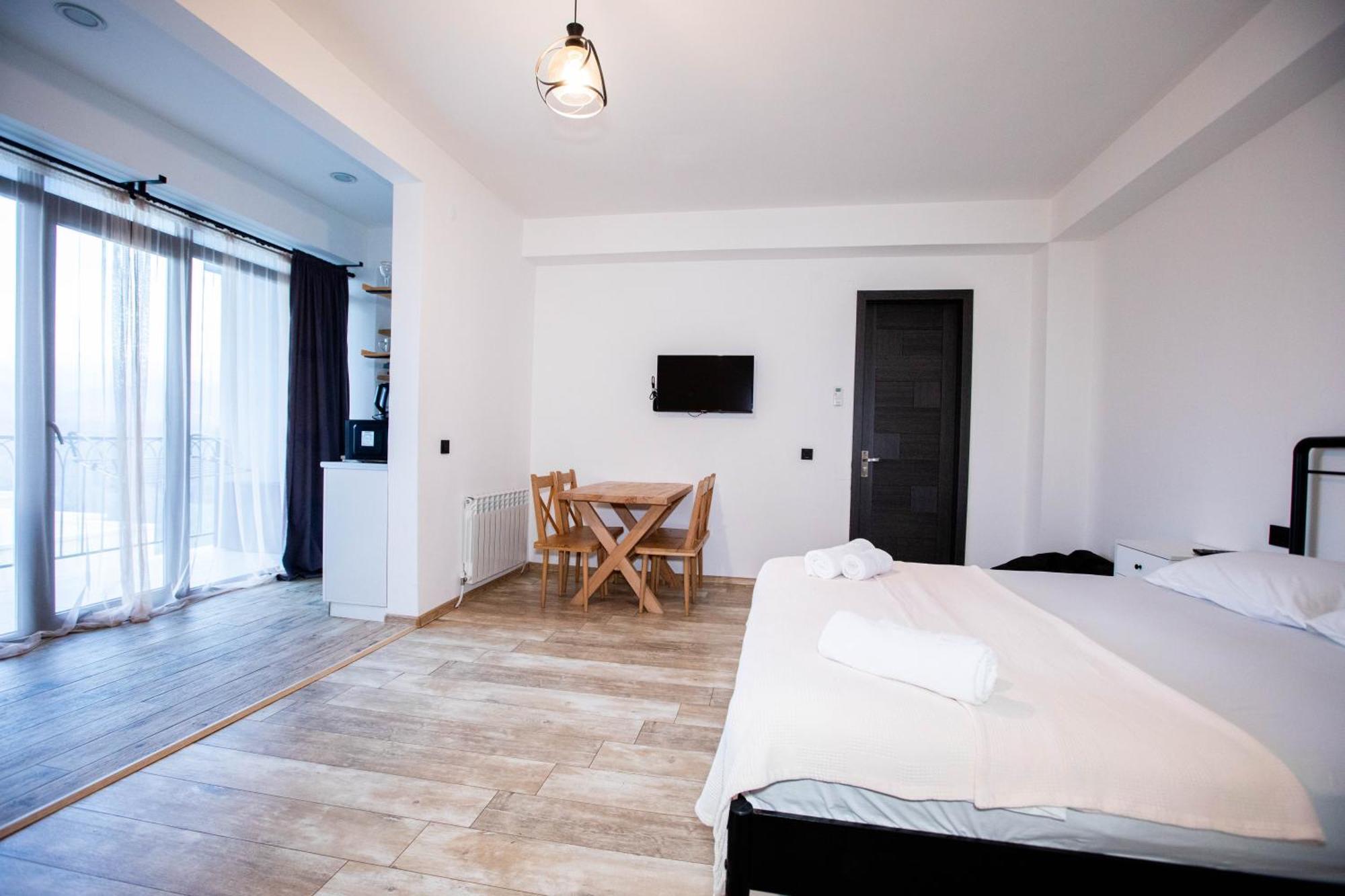 Level Up Hotel & Restaurant Kobuleti Esterno foto