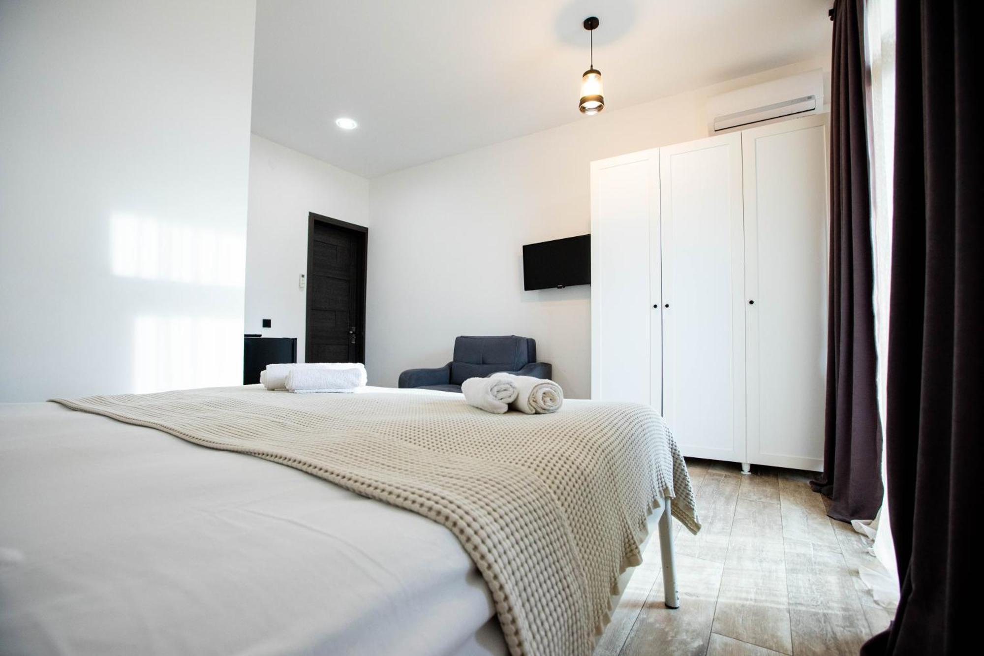 Level Up Hotel & Restaurant Kobuleti Esterno foto