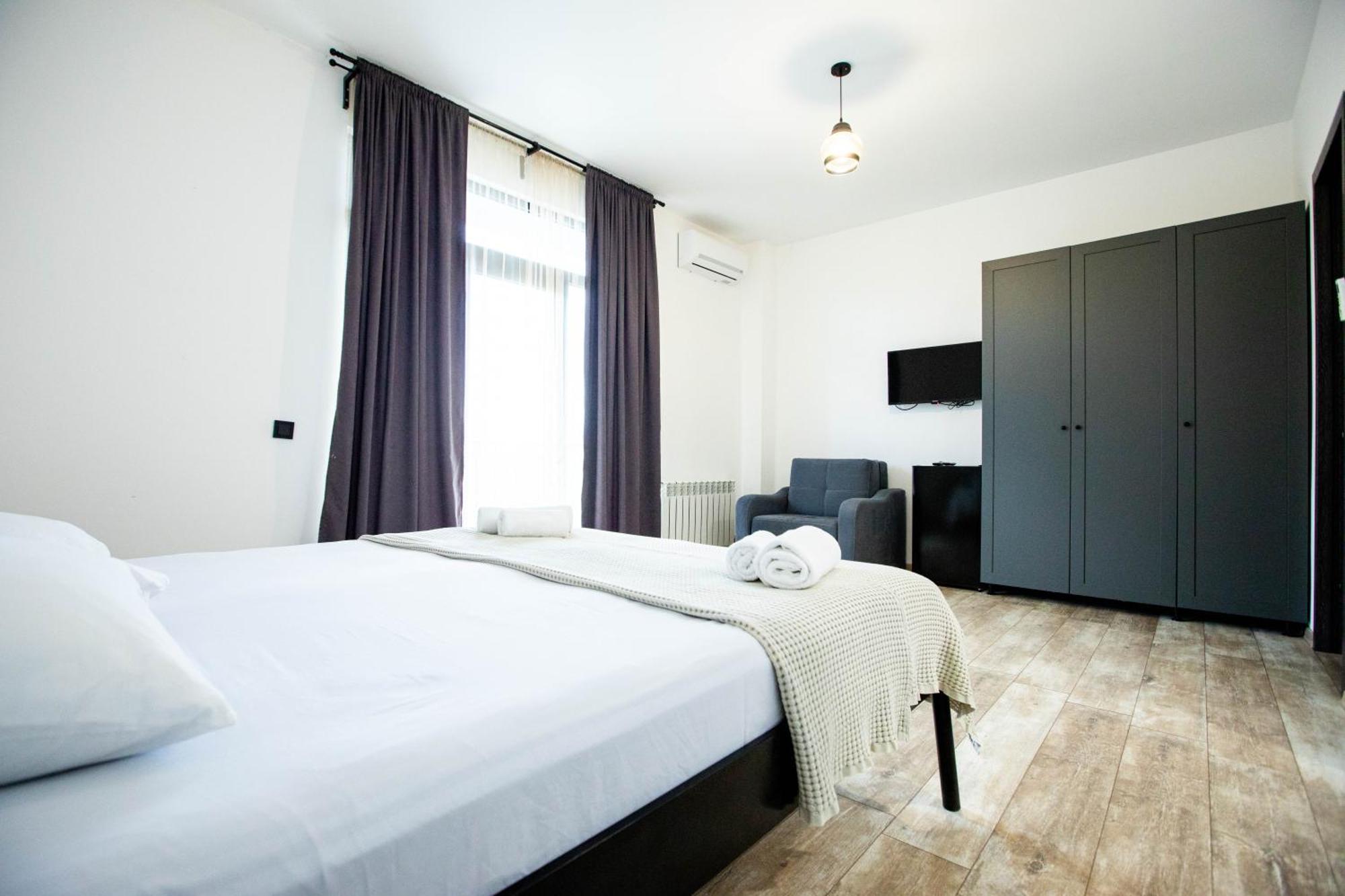 Level Up Hotel & Restaurant Kobuleti Esterno foto